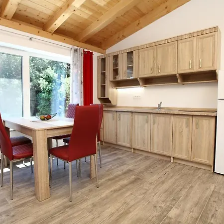 דירה Fiesa Residence פיראן