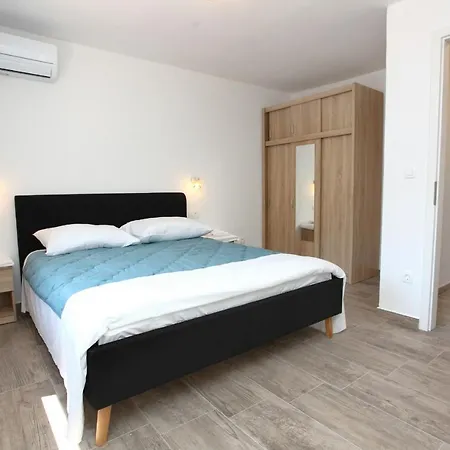 Fiesa Residence *