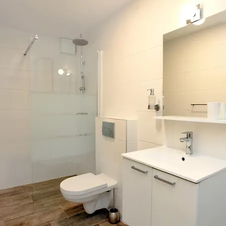 Fiesa Residence דירה *