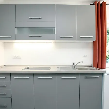 Fiesa Residence *
